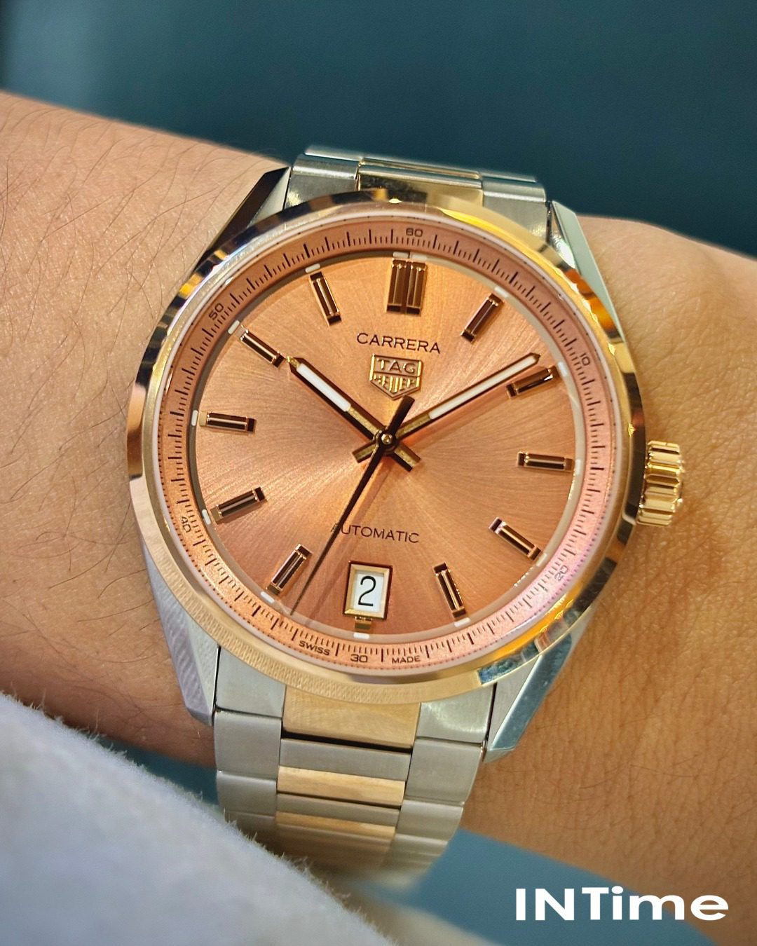 TAG Heuer Carrera Date 36 mm Copper Dial, Sentuhan Elegan dalam Keseharian (Live Pic)