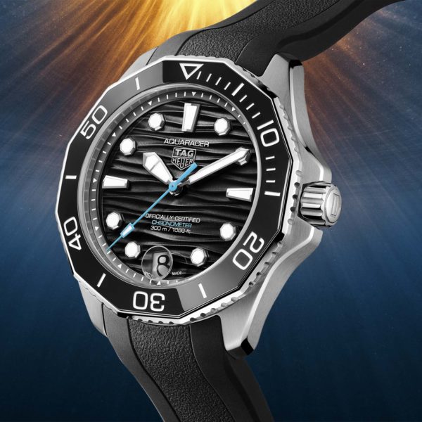 New 2024 TAG Heuer Aquaracer Professional 300 Date and GMT new proprietary calibre TH31 01 smaller case new dials 6