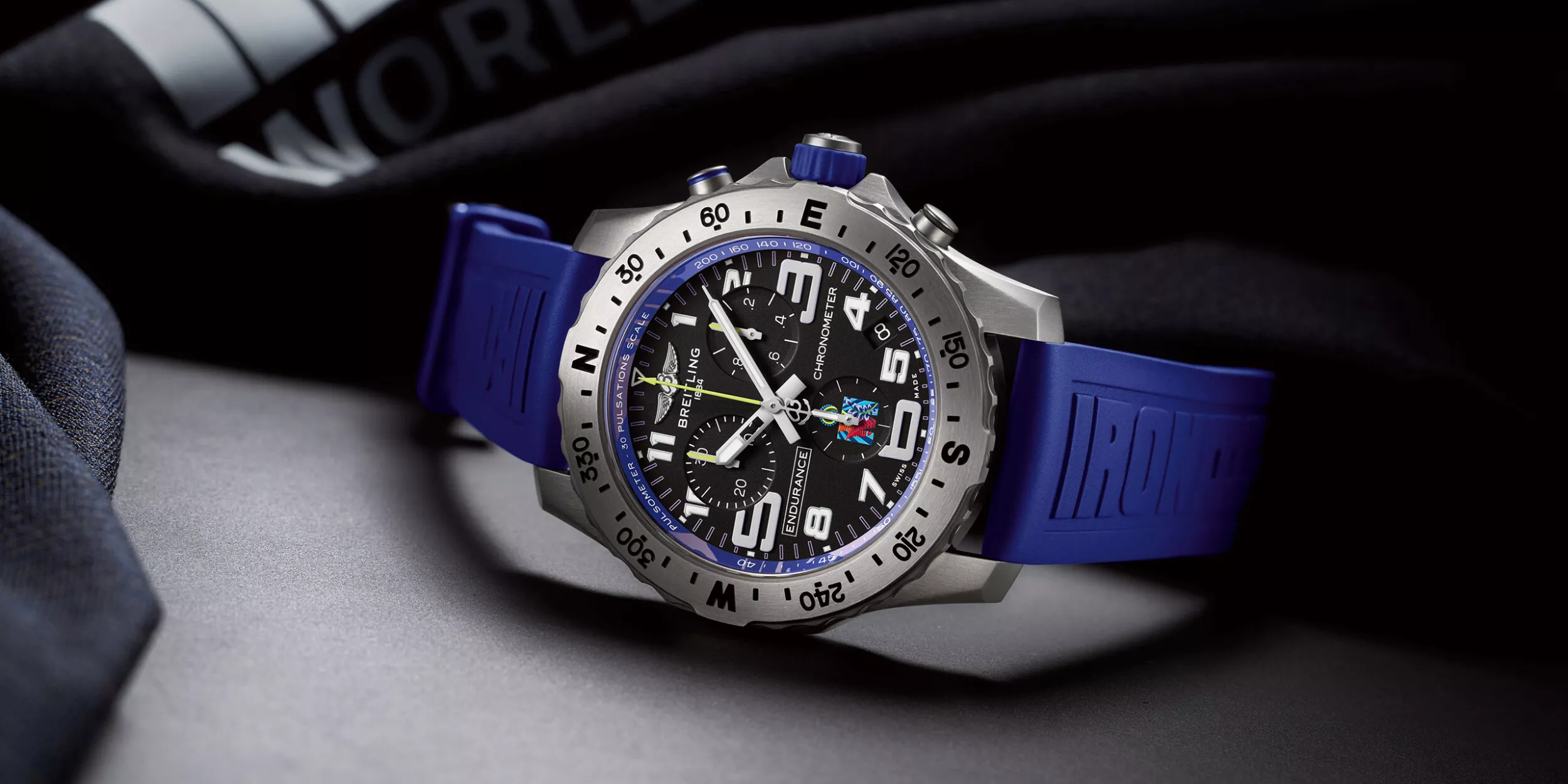 Breitling Endurance Pro IRONMAN, Jam Tangan Edisi Khusus VinFast IRONMAN 2024